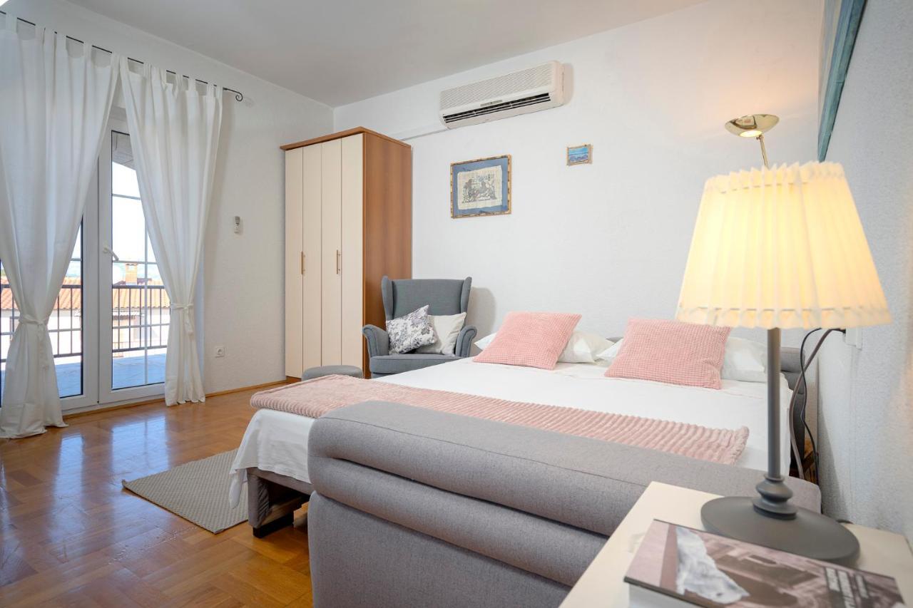 Apartment Nela Kalina Jelsa  Exteriér fotografie