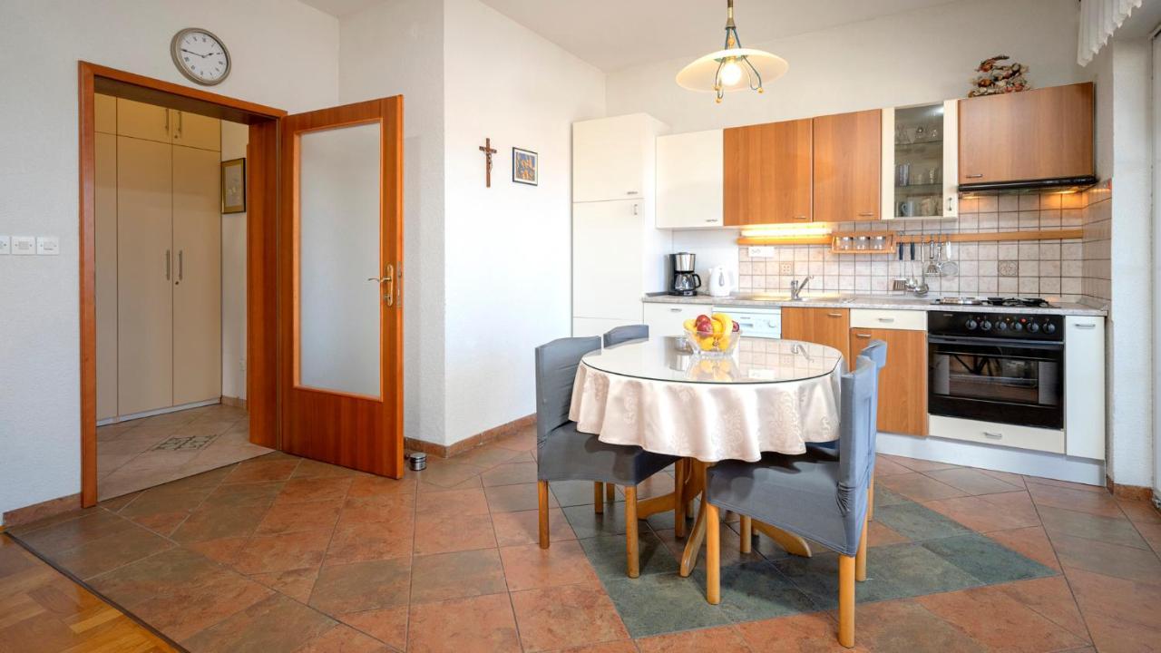 Apartment Nela Kalina Jelsa  Exteriér fotografie