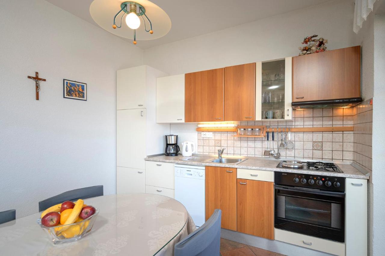 Apartment Nela Kalina Jelsa  Exteriér fotografie
